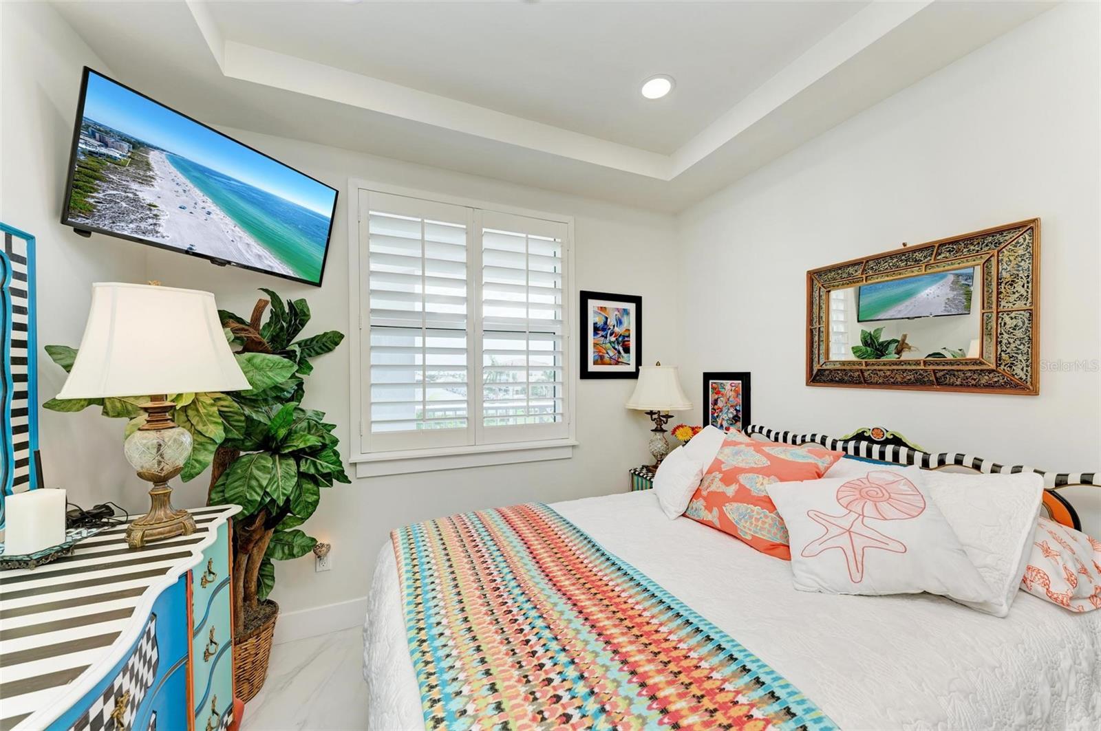 1425 PARK BEACH CIR #139