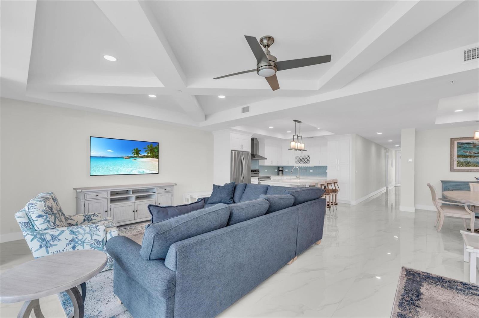 1425 PARK BEACH CIR #1311