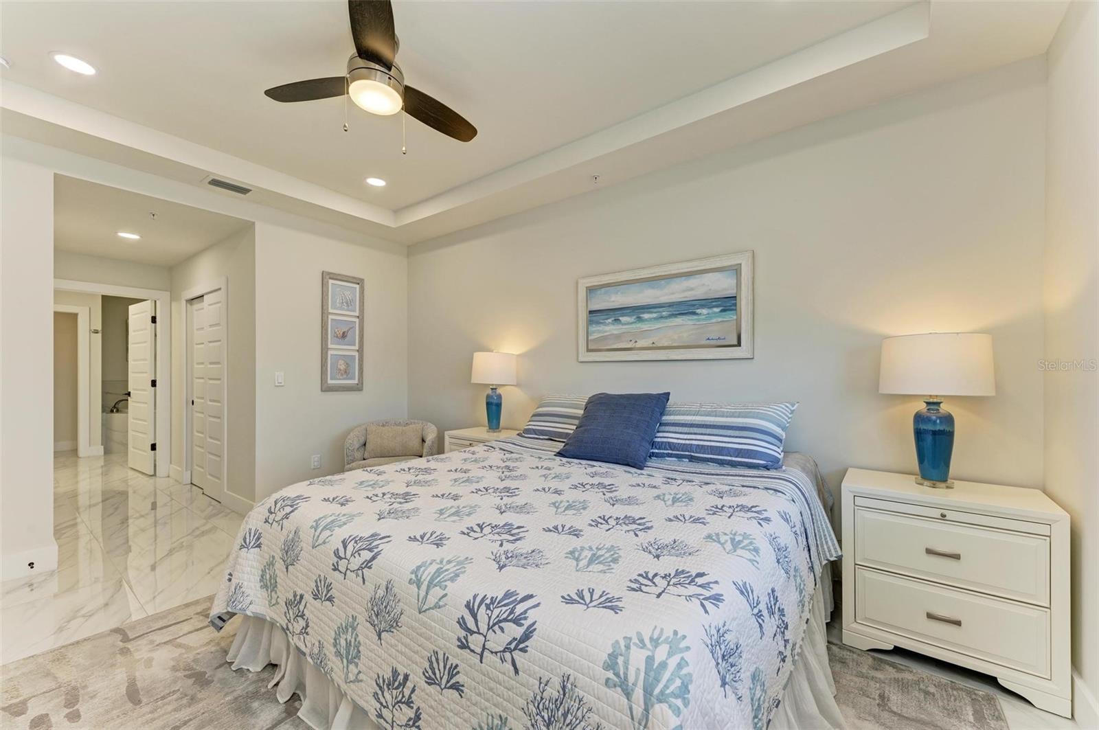 1425 PARK BEACH CIR #1311