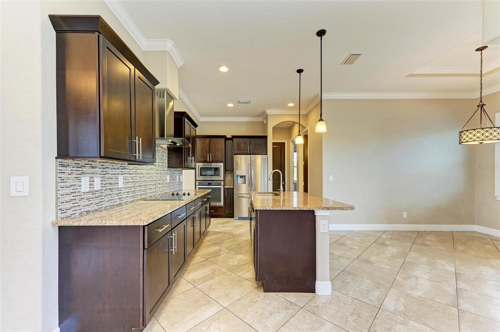 25557 DEEP CREEK BLVD