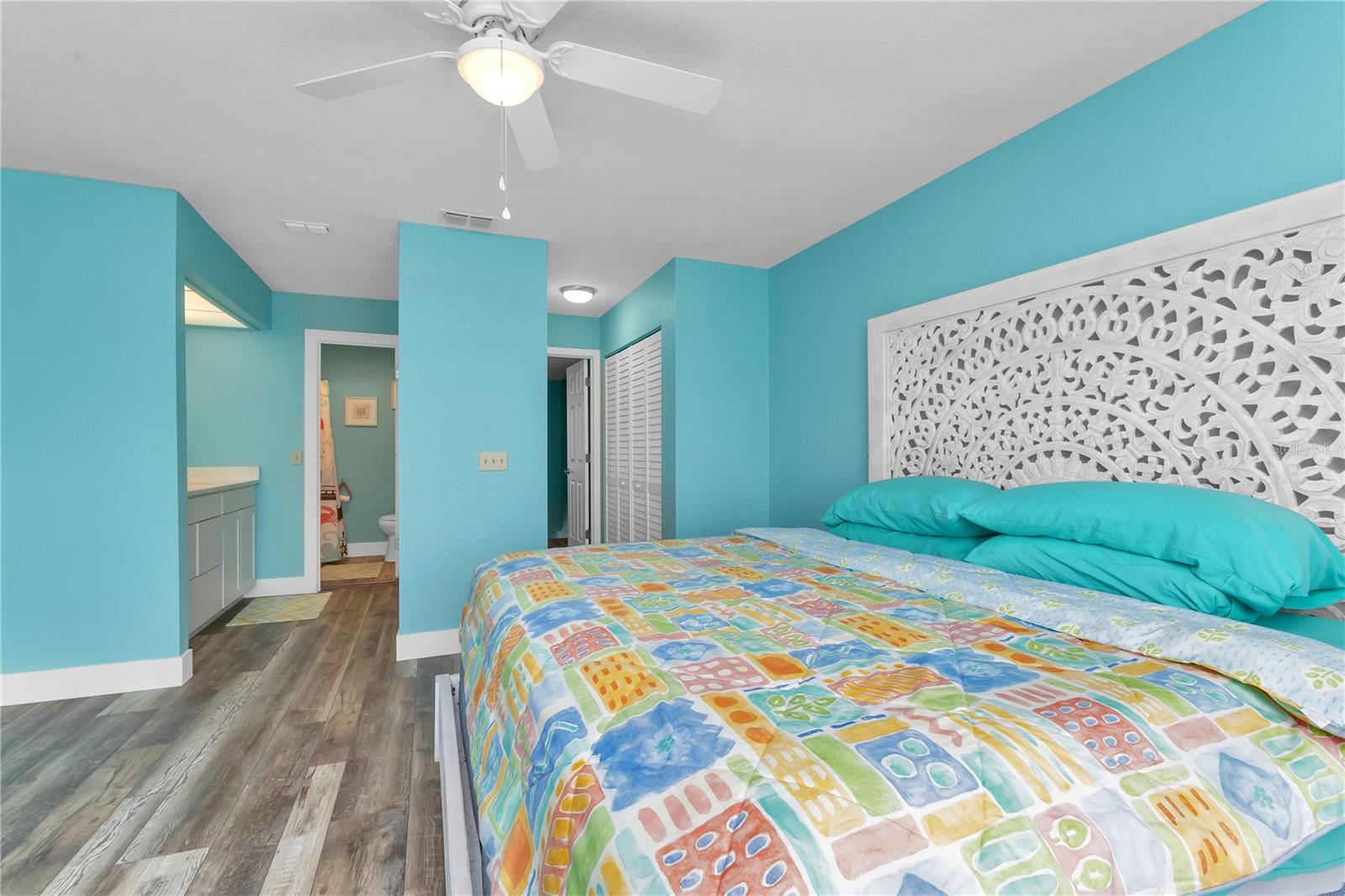 26272 RAMPART BLVD #101