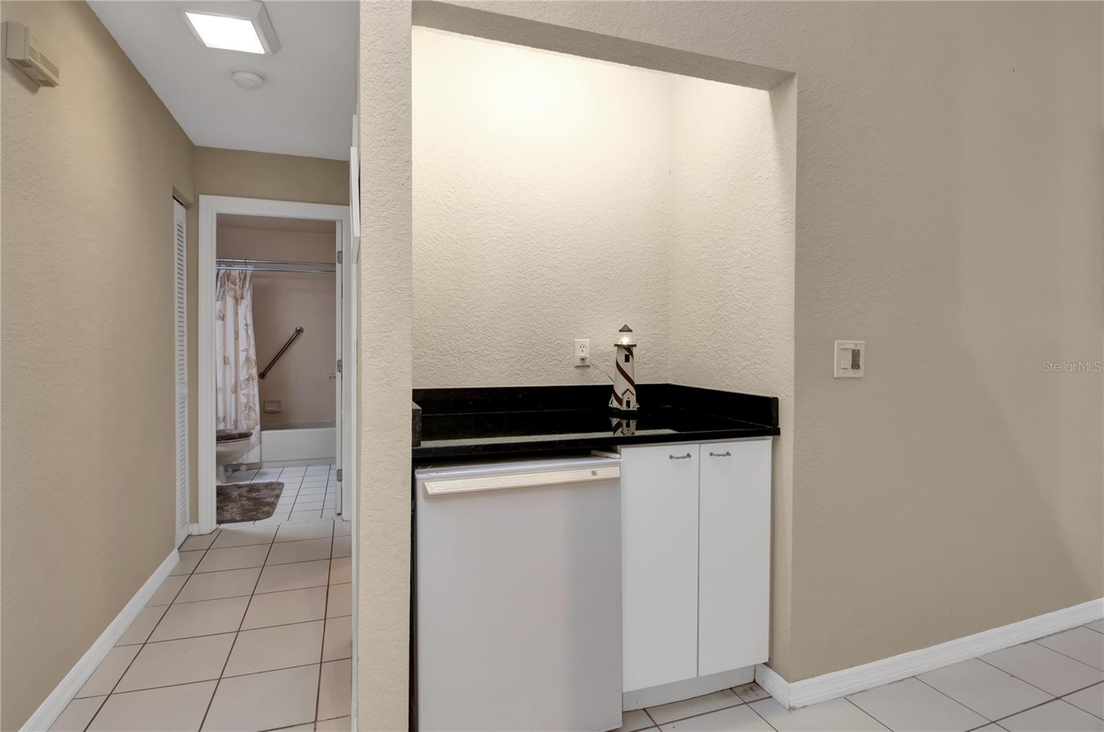 2645 W MARION AVE #111