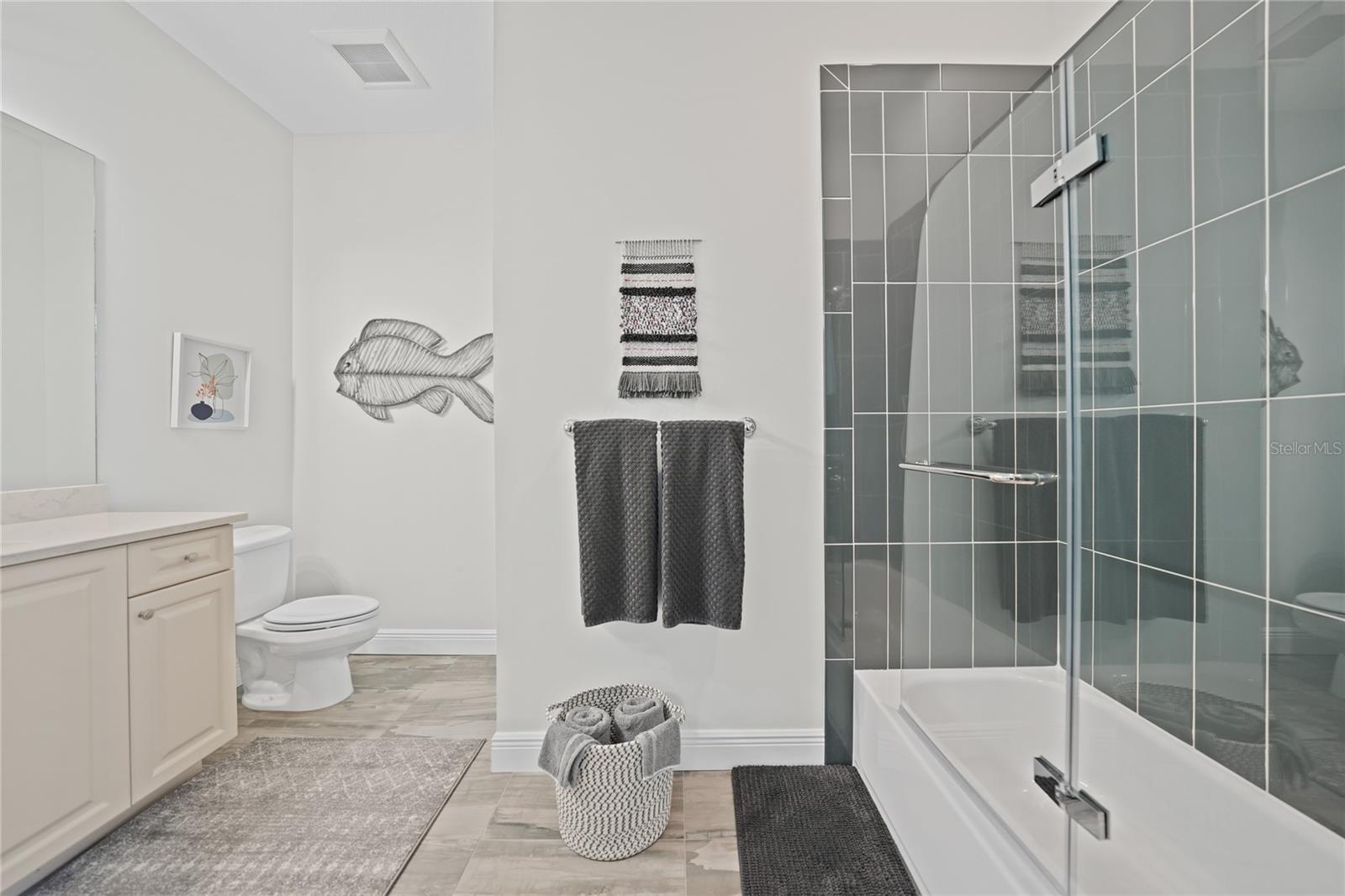 197 TROPICANA DR #1522