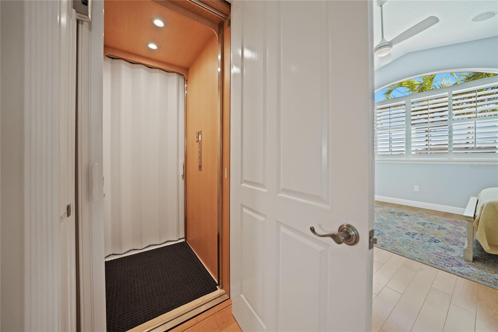 197 TROPICANA DR #1522