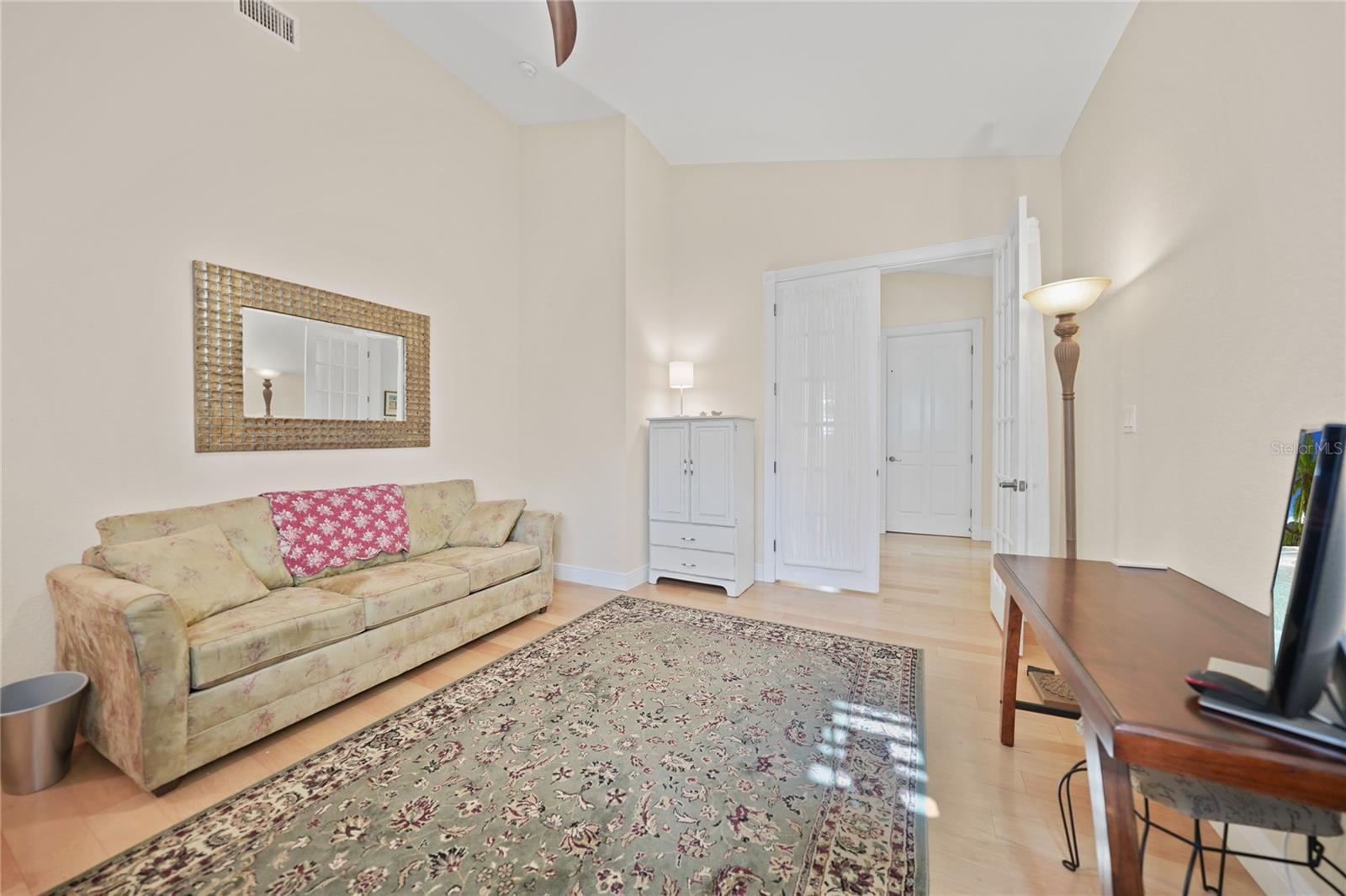 197 TROPICANA DR #1522