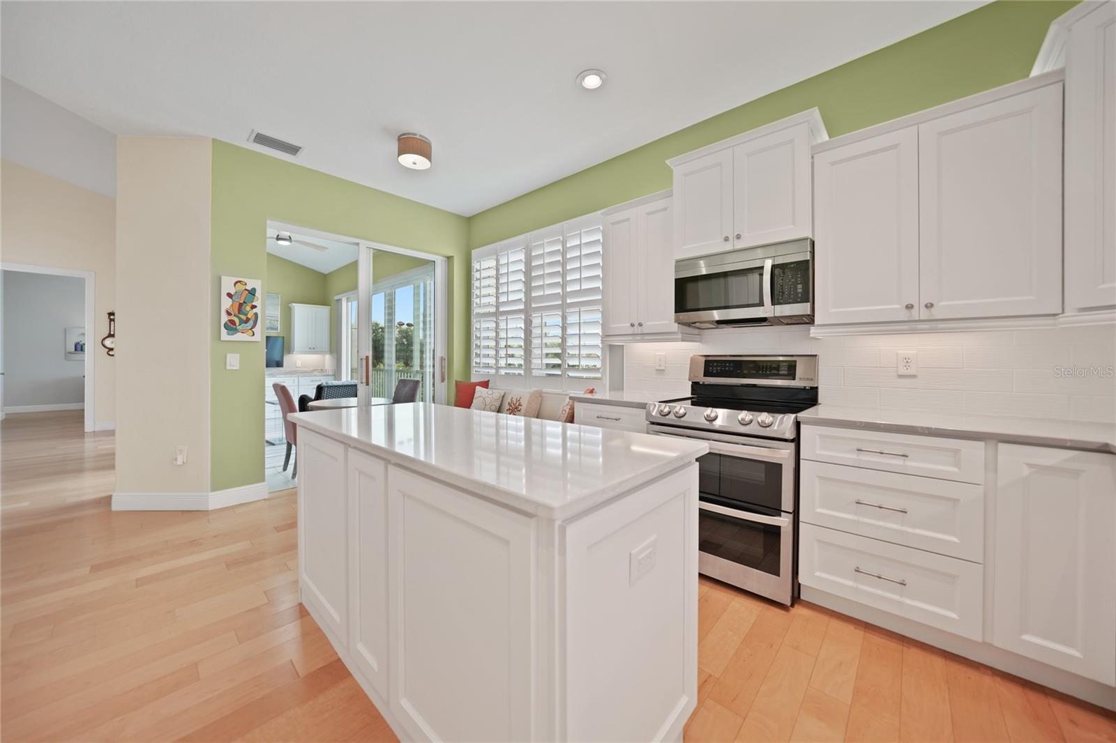 197 TROPICANA DR #1522