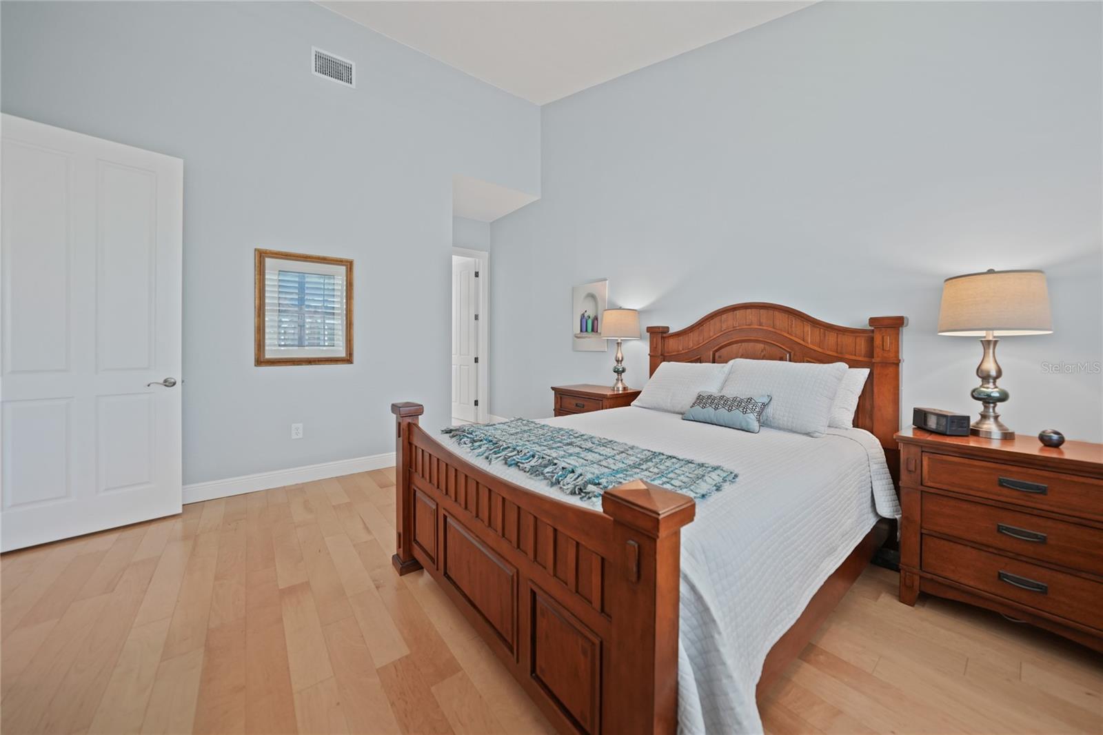 197 TROPICANA DR #1522