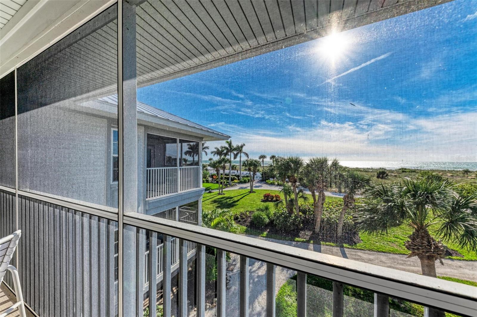 7446 PALM ISLAND DR #3524