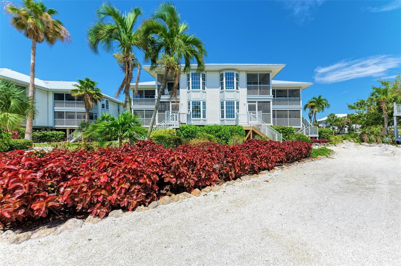 7446 PALM ISLAND DR #3524