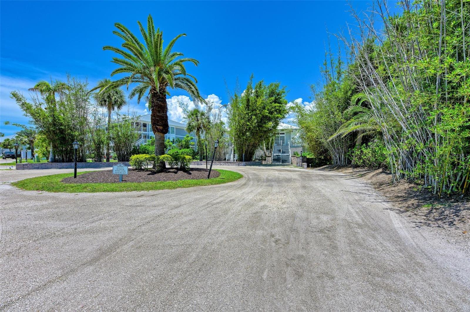 7446 PALM ISLAND DR #3524