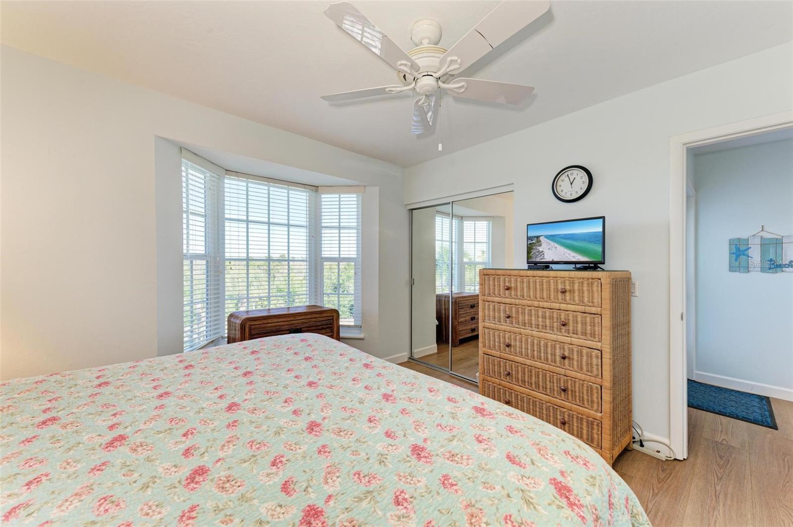 7446 PALM ISLAND DR #3524