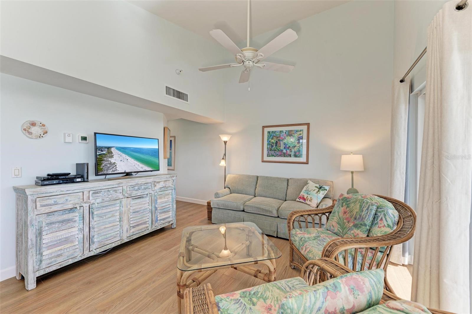 7446 PALM ISLAND DR #3524