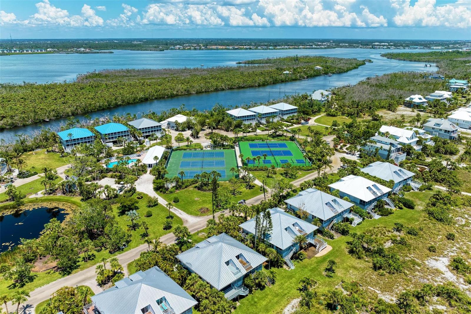 7446 PALM ISLAND DR #3524