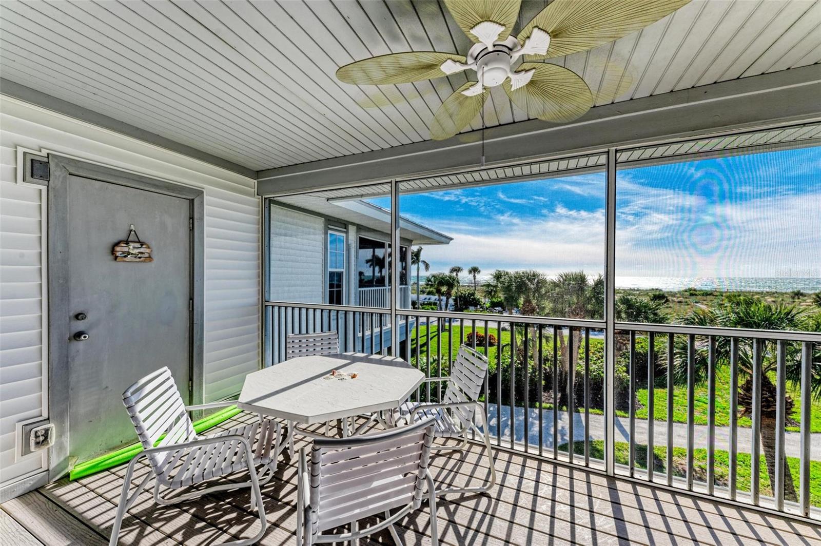 7446 PALM ISLAND DR #3524