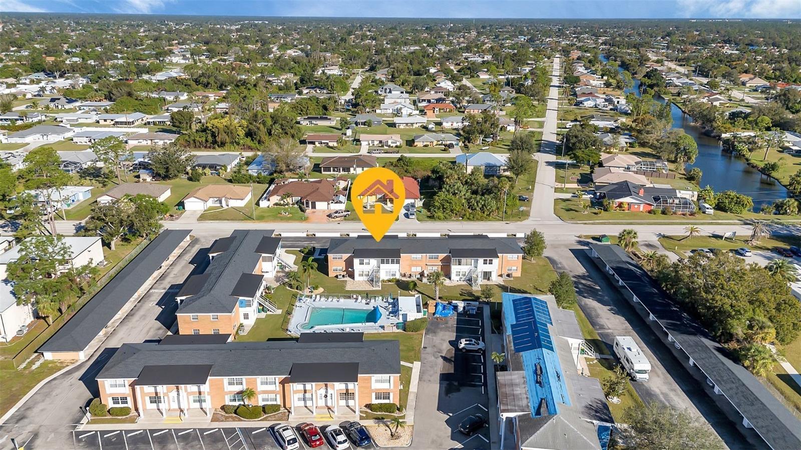 4158 TAMIAMI TRL #T6