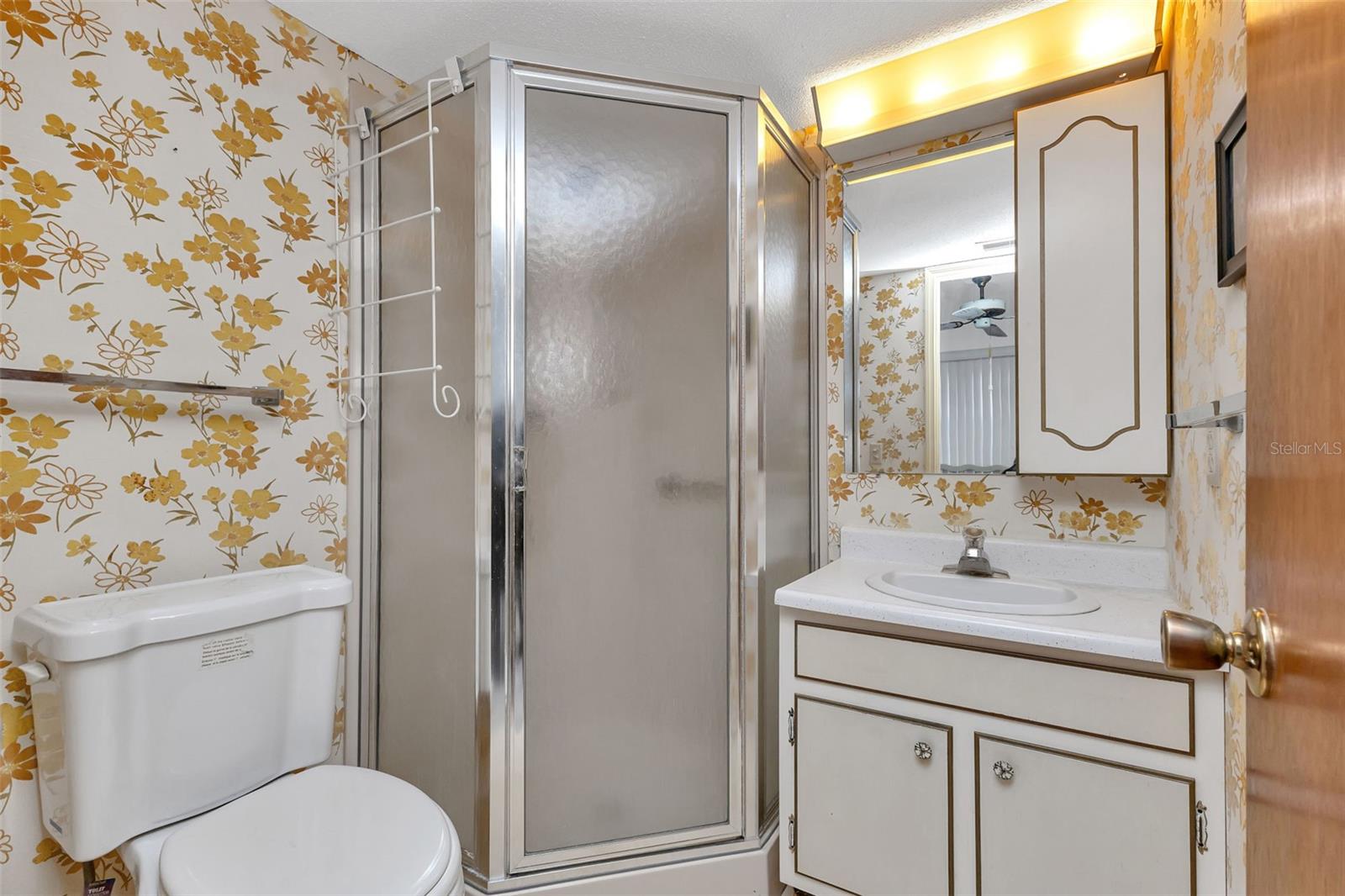 4158 TAMIAMI TRL #T6