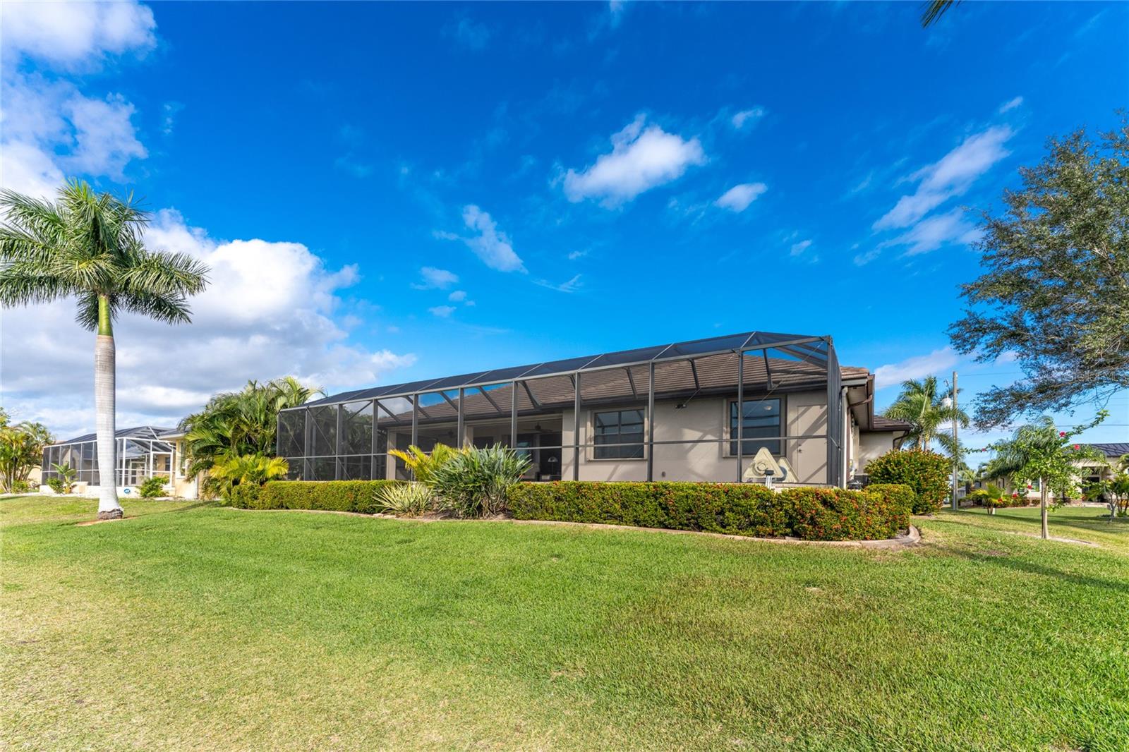 2309 PADRE ISLAND DR