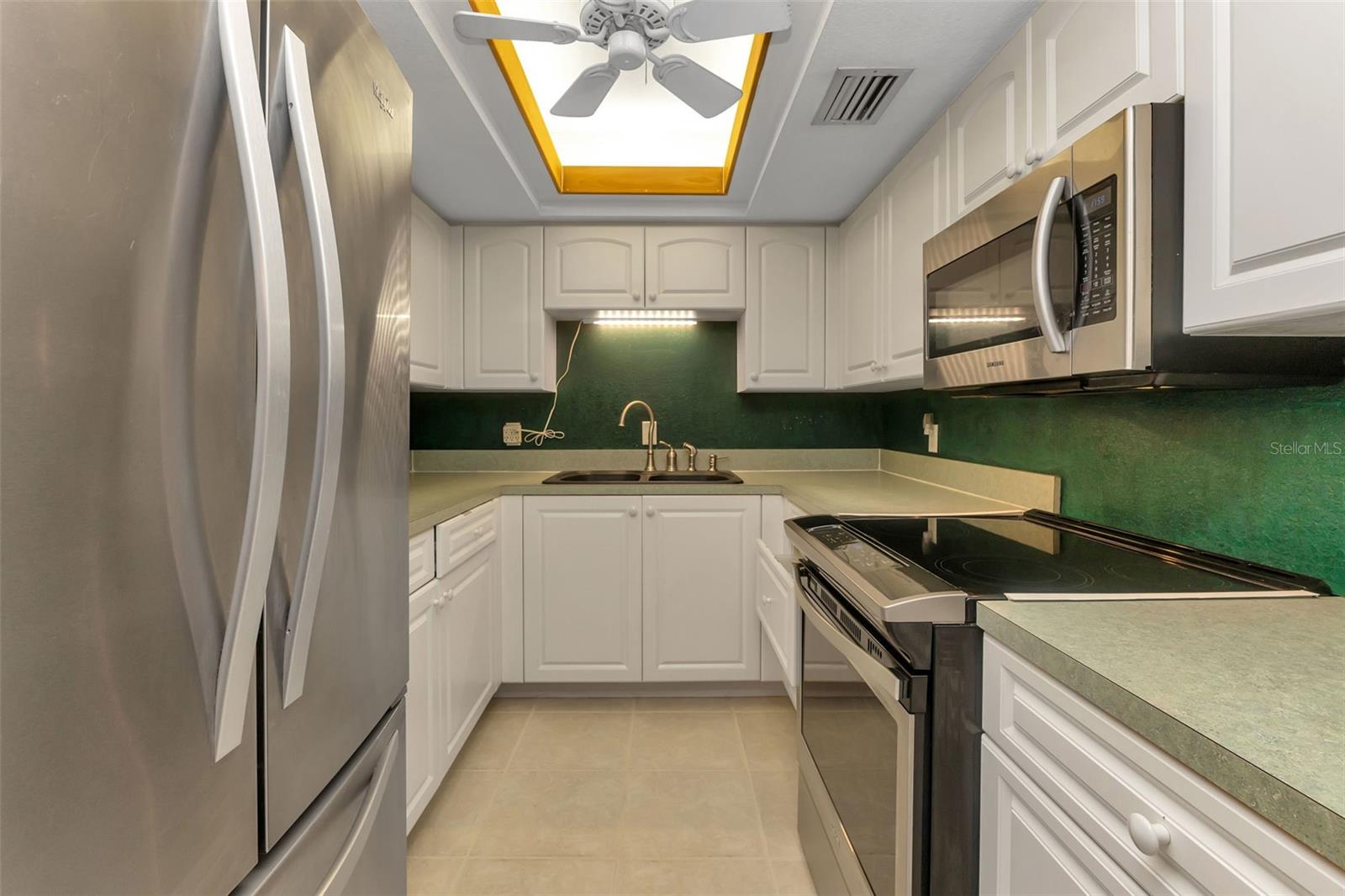 21280 BRINSON AVE #215