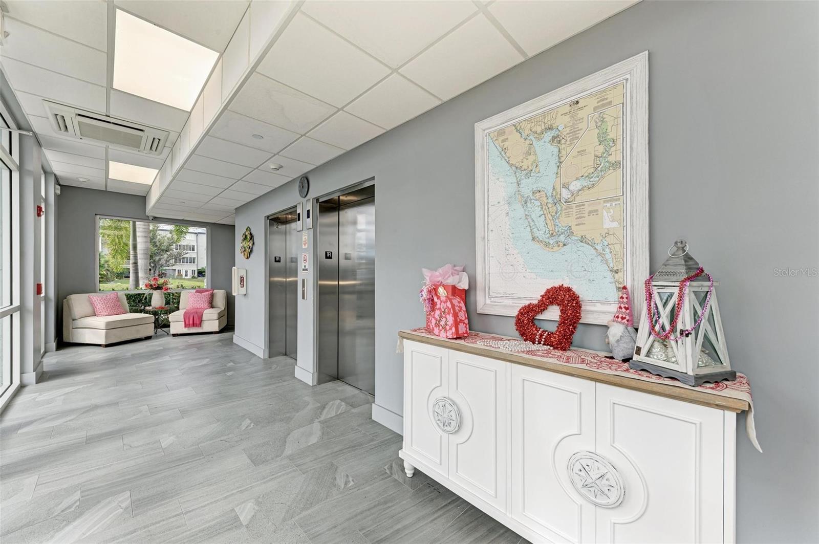 1425 PARK BEACH CIR #1410