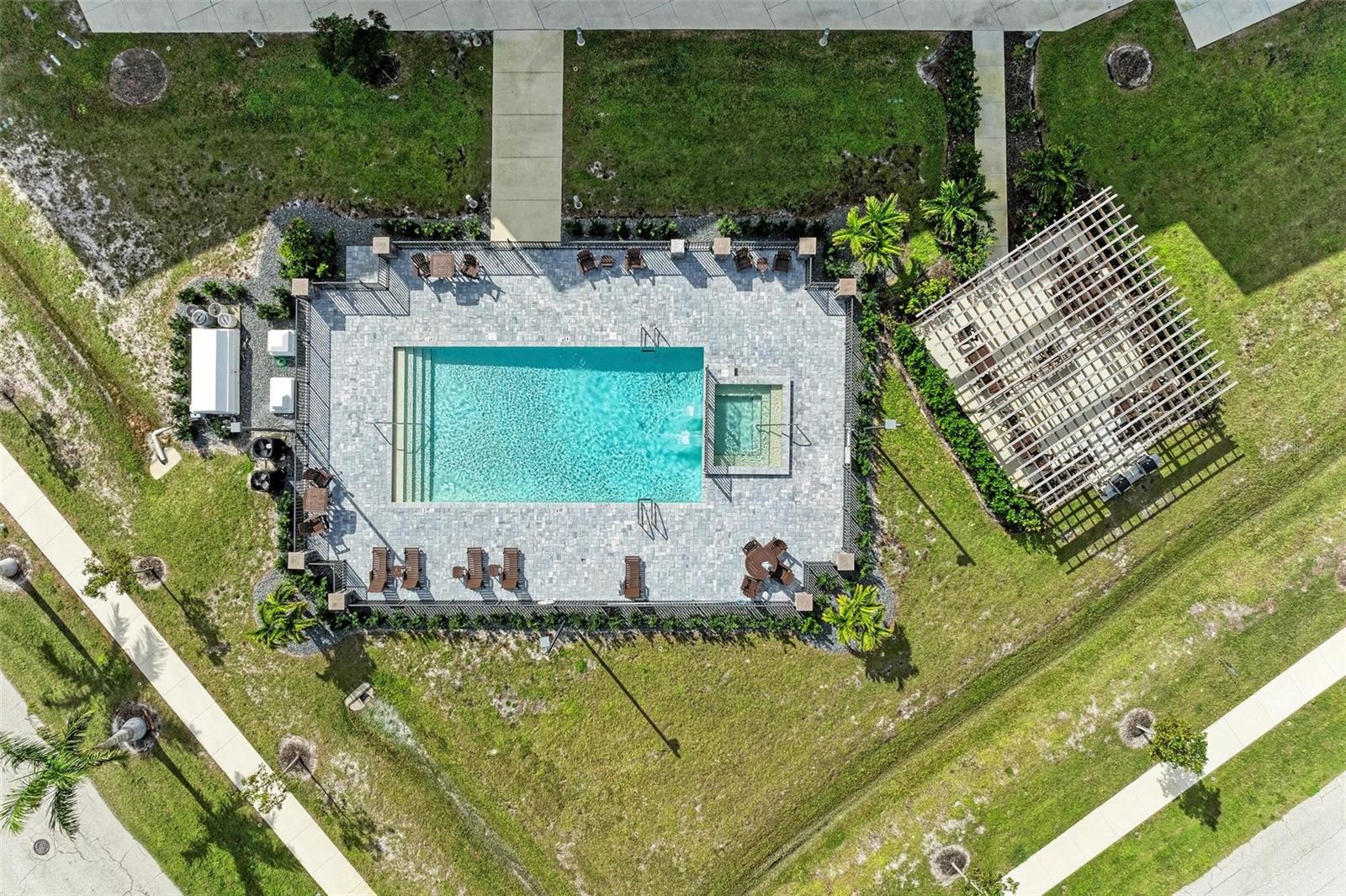 1425 PARK BEACH CIR #1410