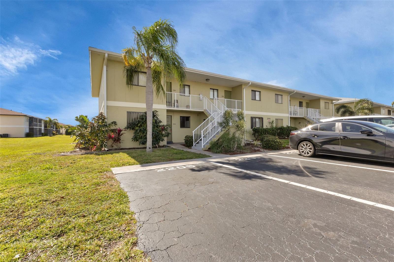 25225 RAMPART BLVD #2201