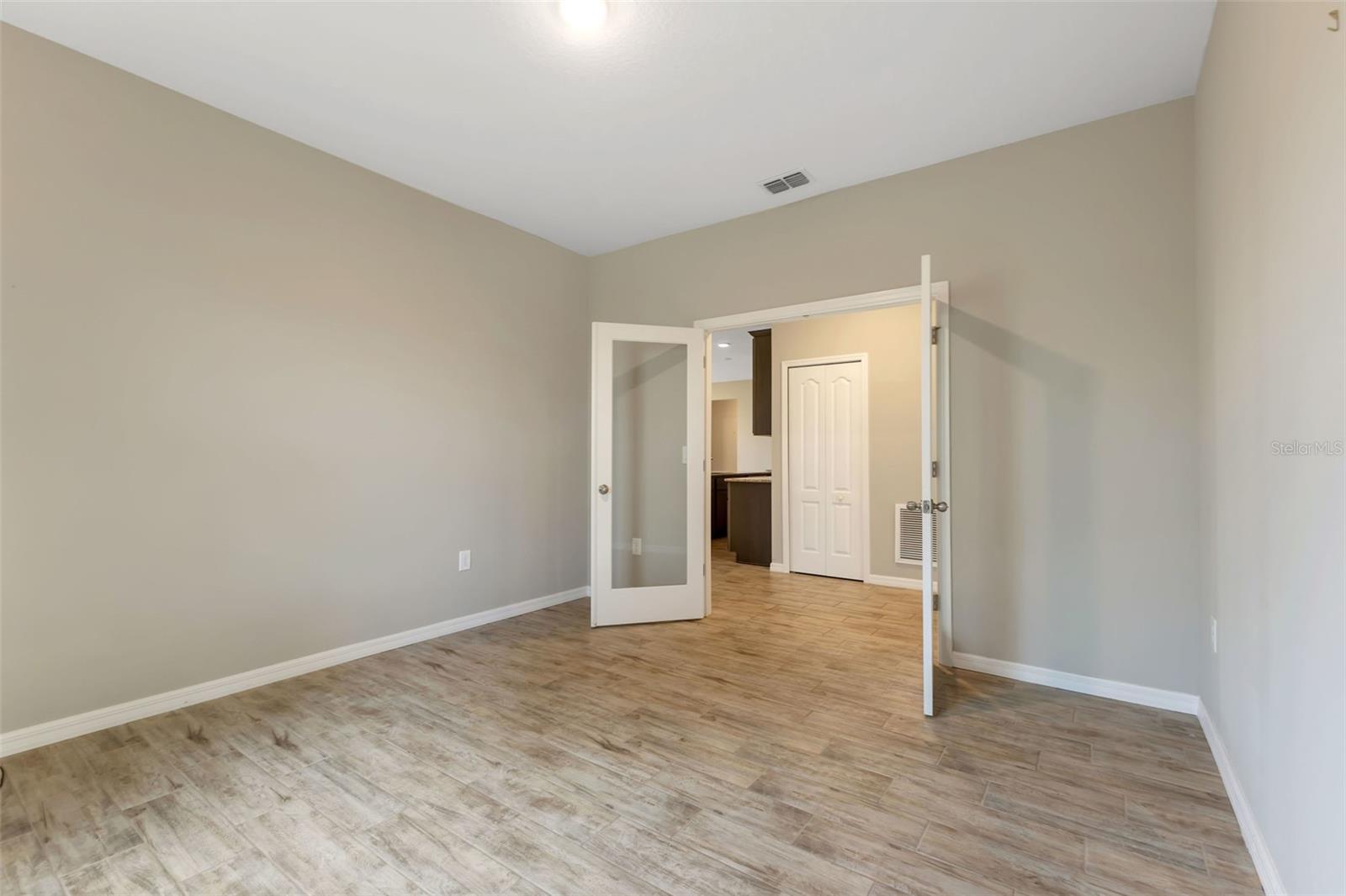 27324 DEEP CREEK BLVD