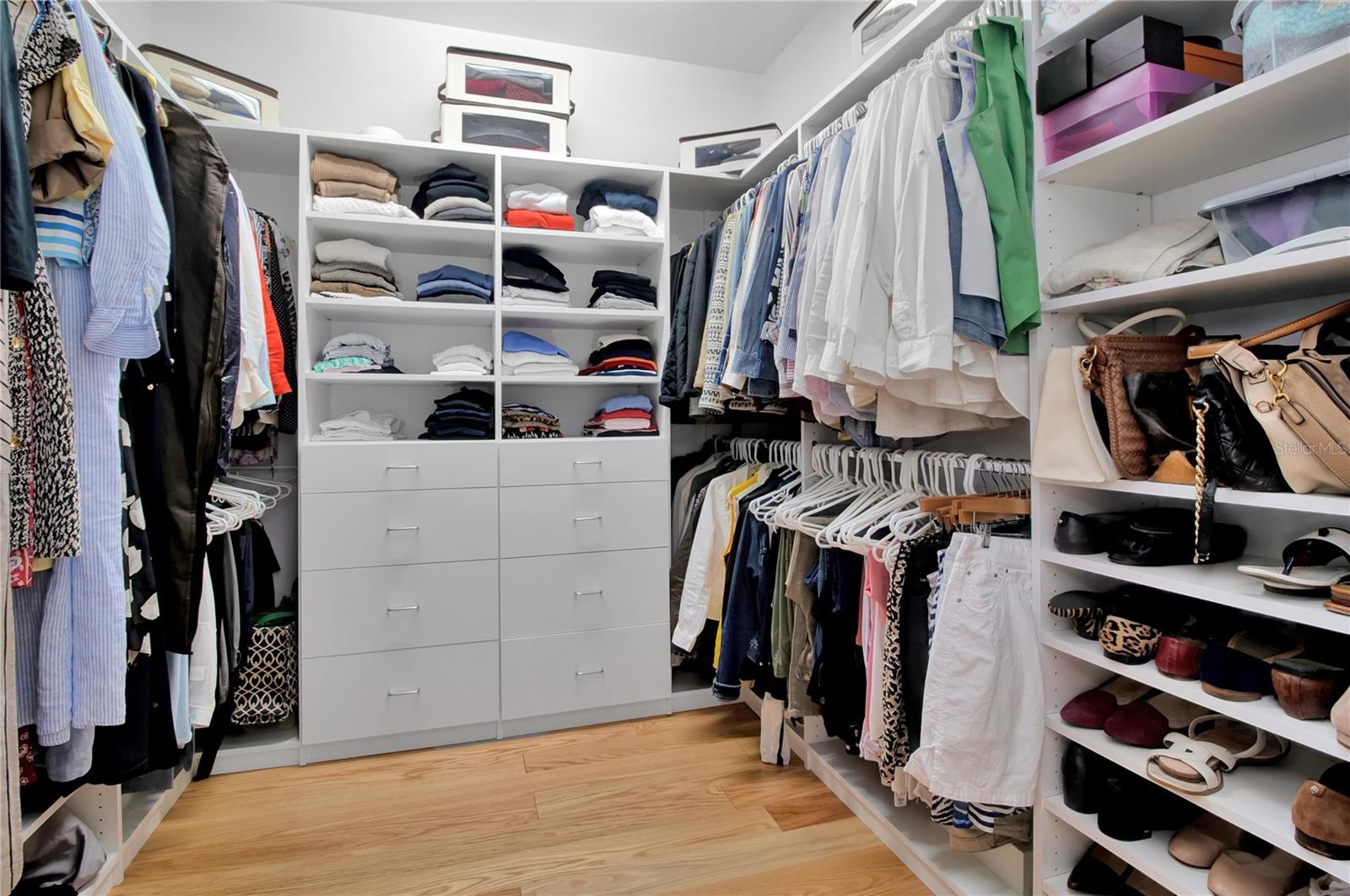 4680 GRASSY POINT BLVD