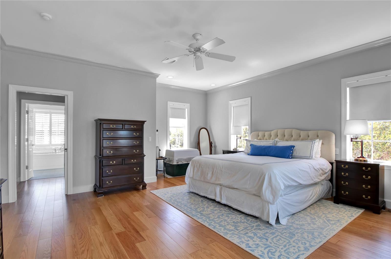 4680 GRASSY POINT BLVD