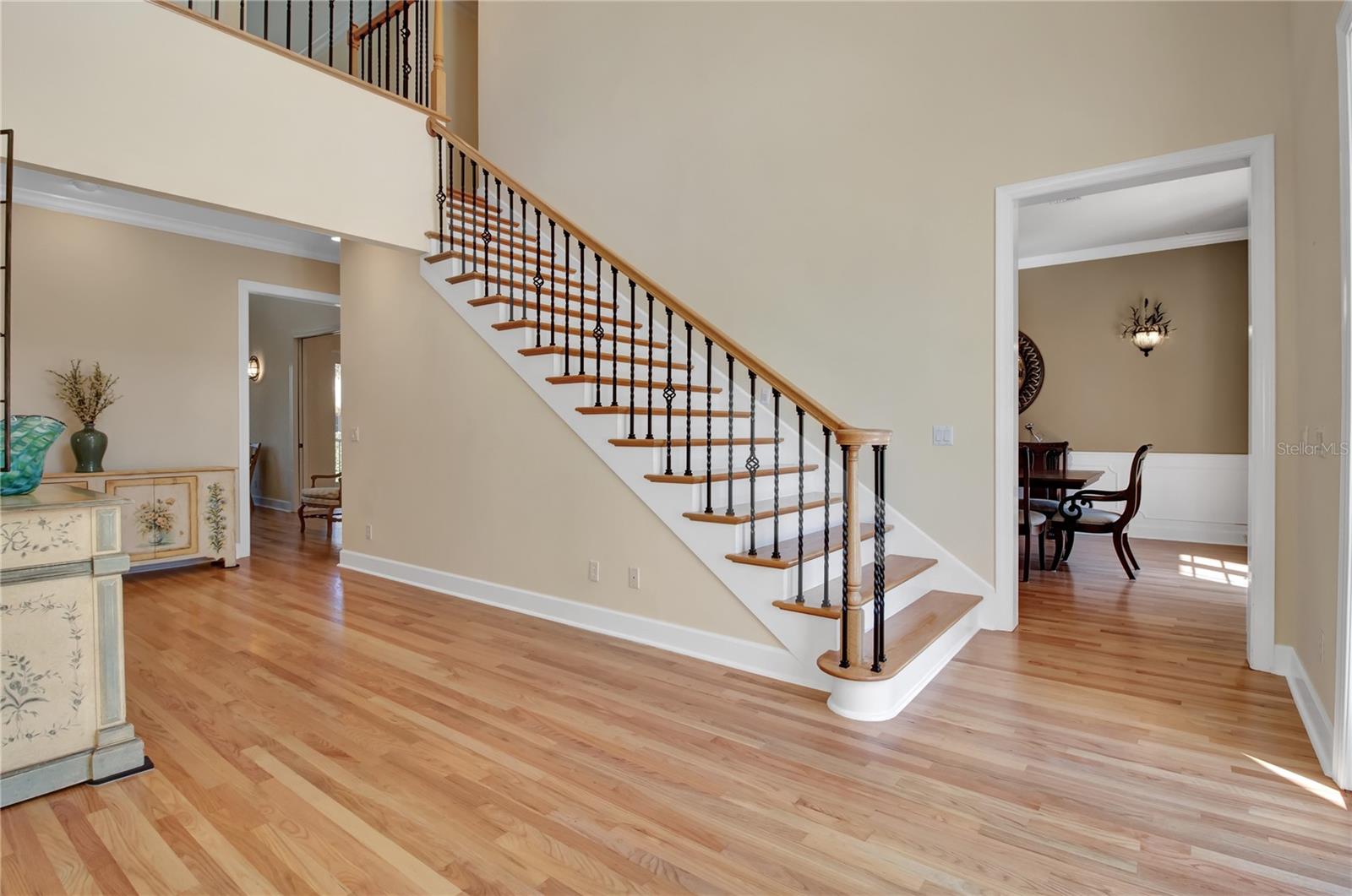 4680 GRASSY POINT BLVD