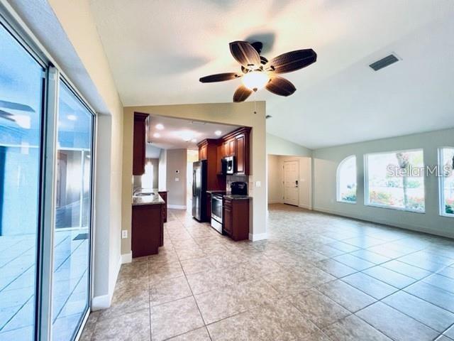 26414 BARRANQUILLA AVE