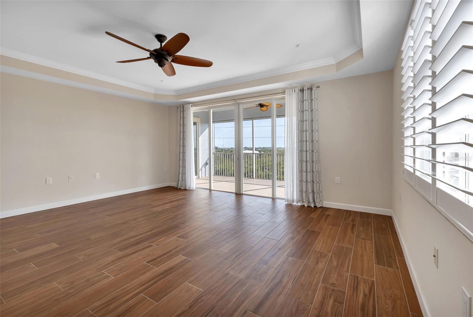 2001 BAL HARBOR BLVD #2402