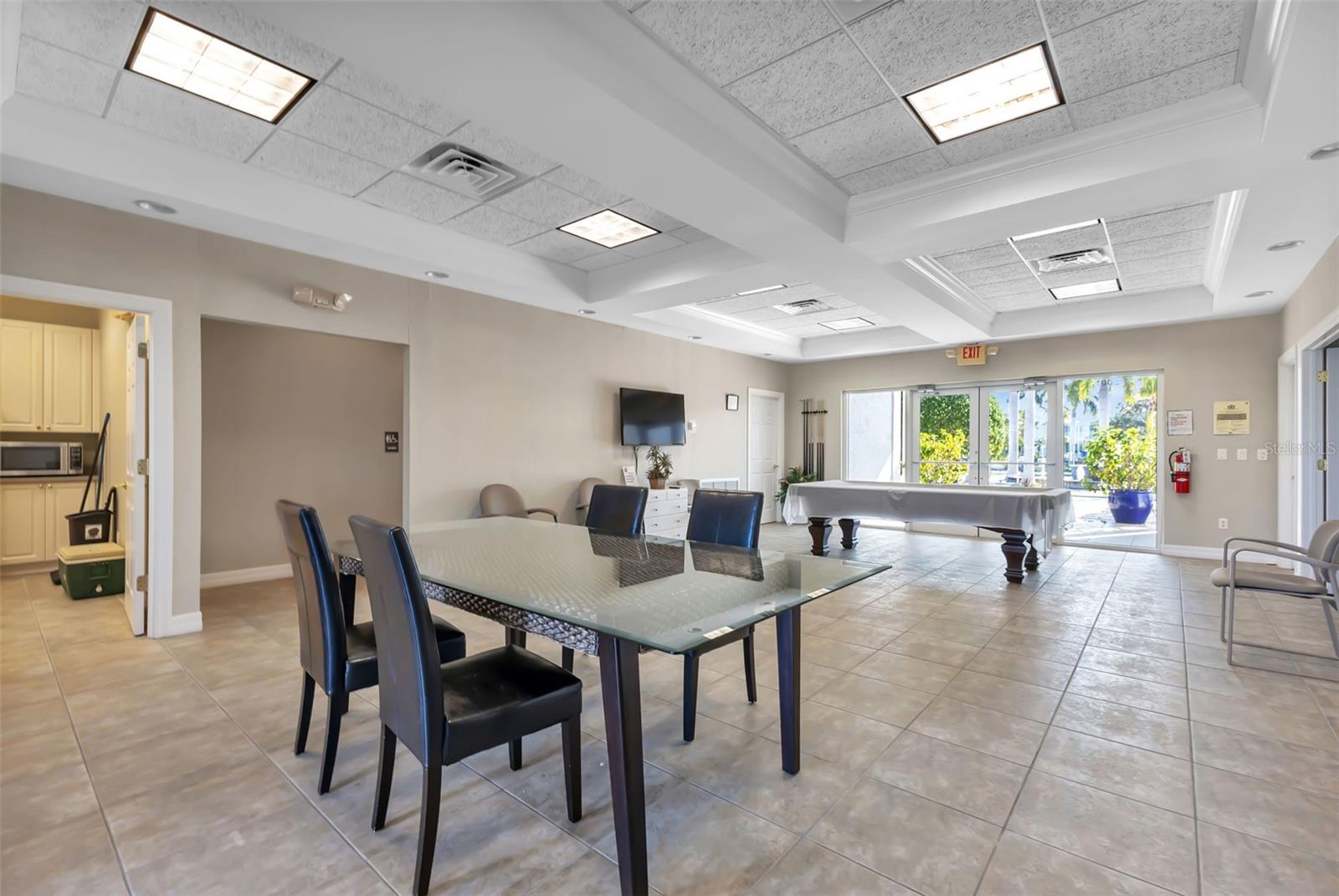 2001 BAL HARBOR BLVD #2402