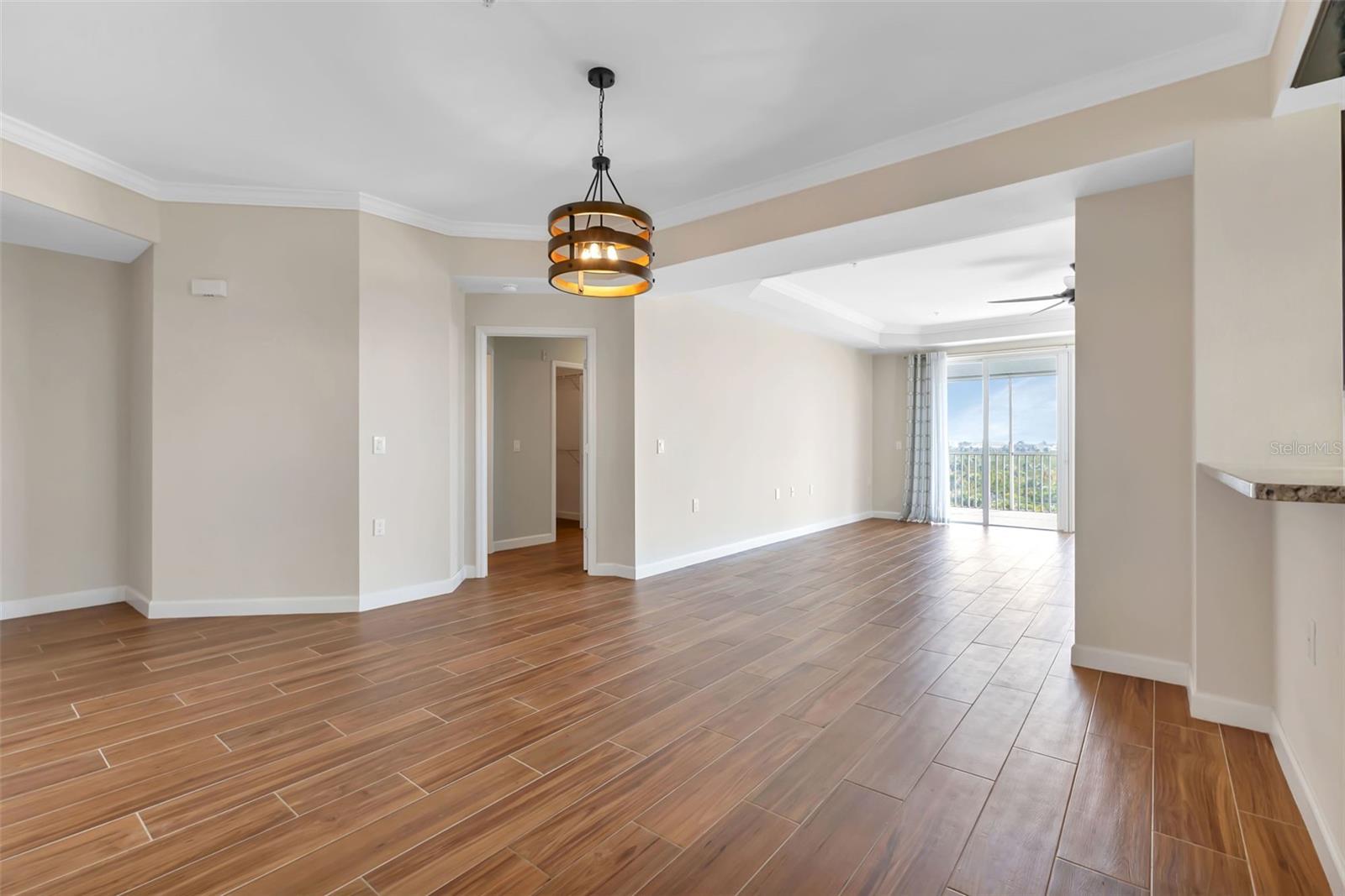 2001 BAL HARBOR BLVD #2402