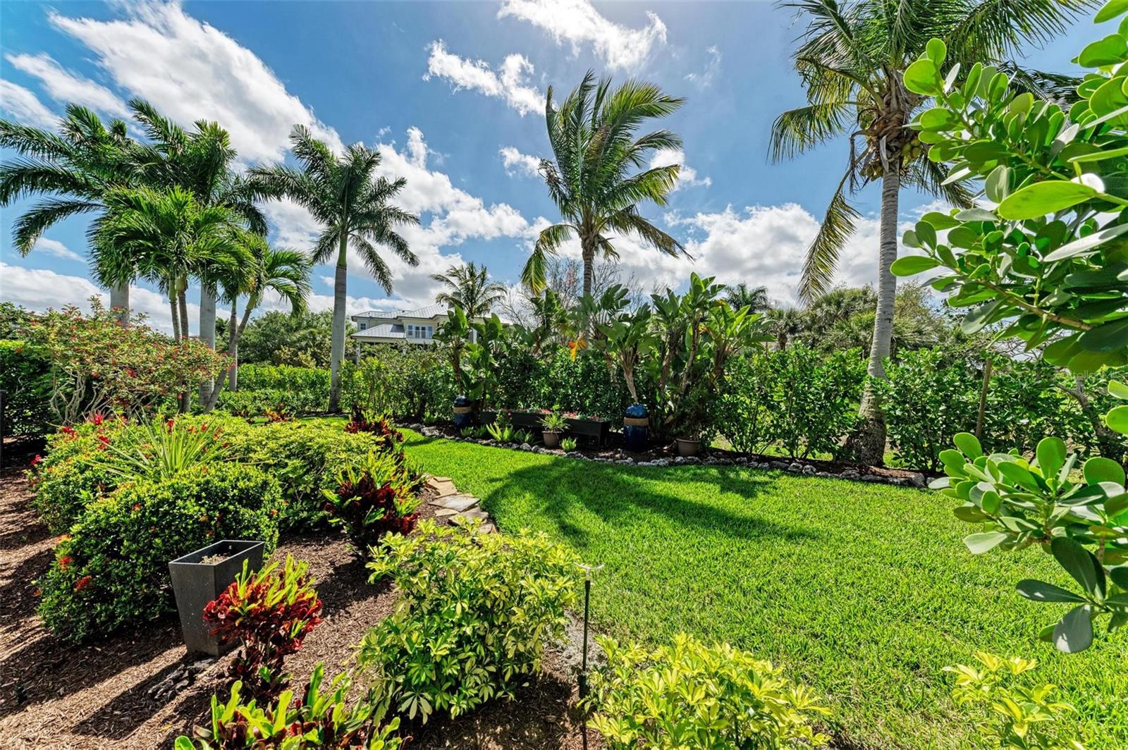 4520 GRASSY POINT BLVD