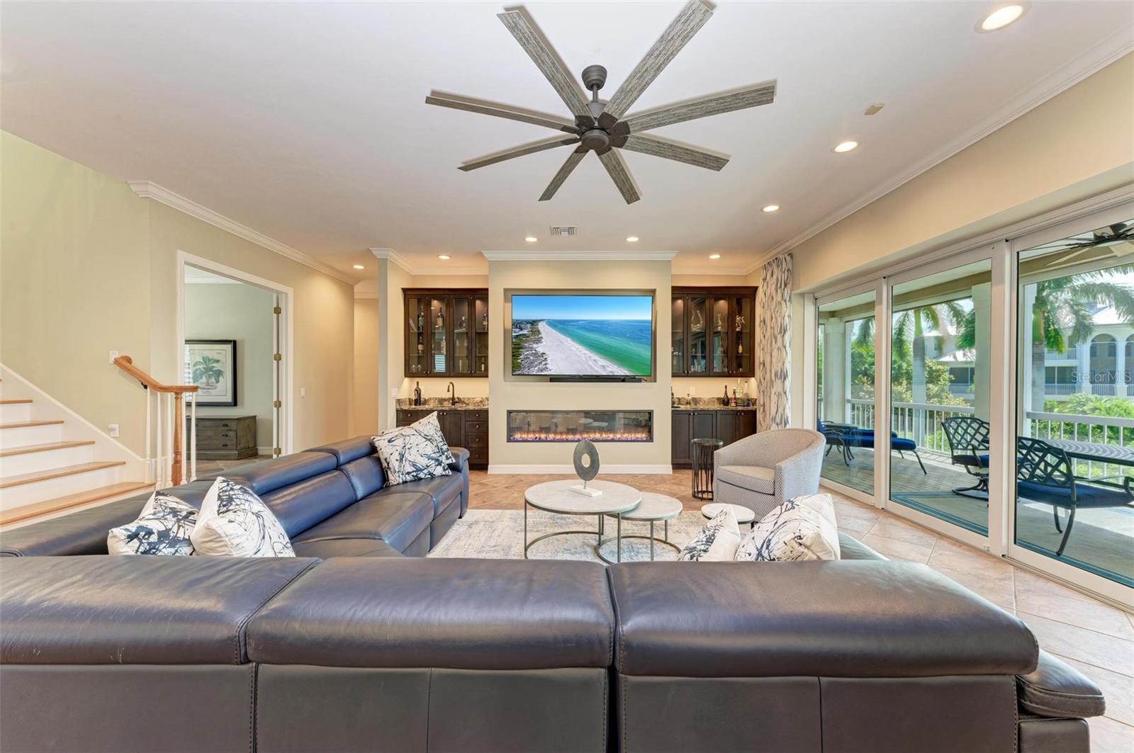 4520 GRASSY POINT BLVD