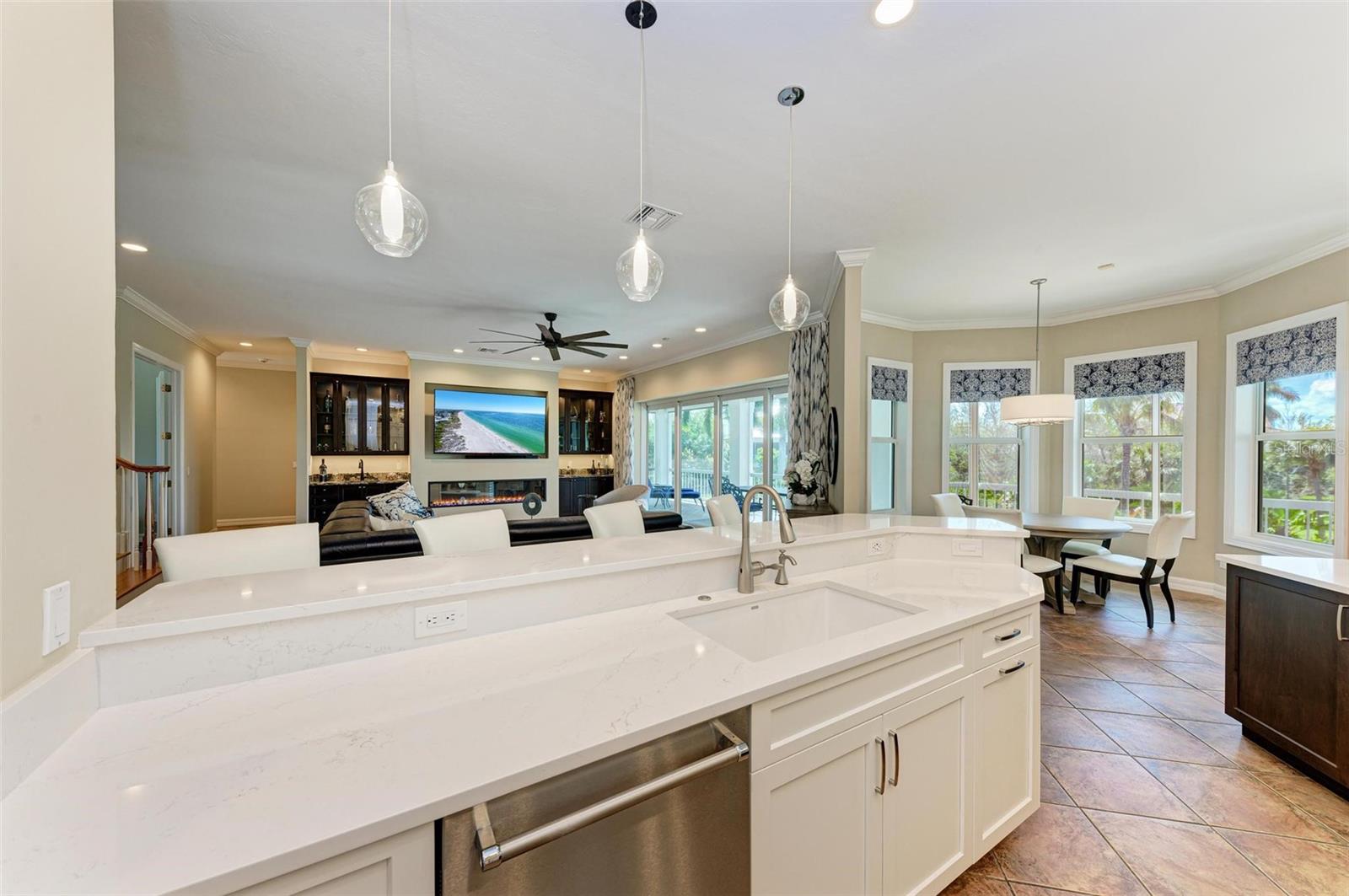 4520 GRASSY POINT BLVD