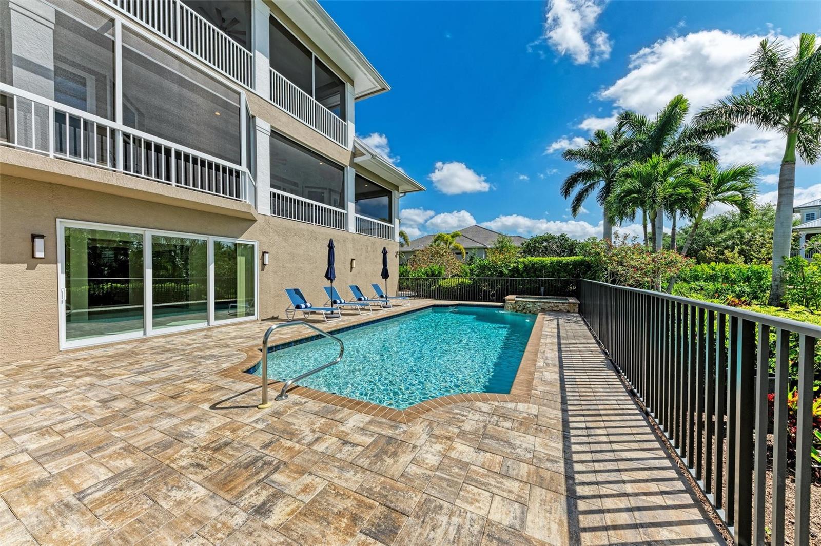 4520 GRASSY POINT BLVD