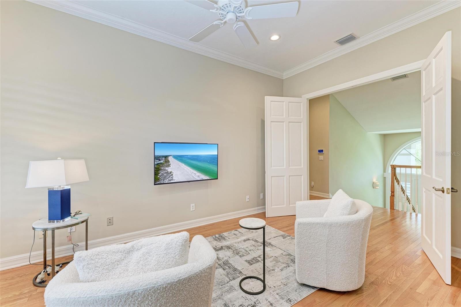 4520 GRASSY POINT BLVD