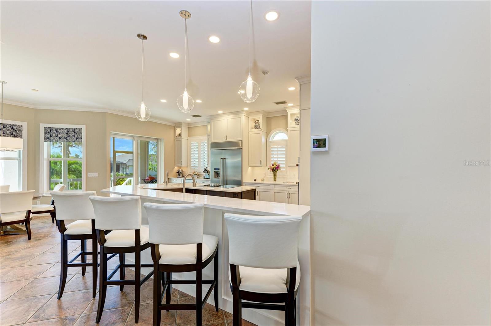 4520 GRASSY POINT BLVD