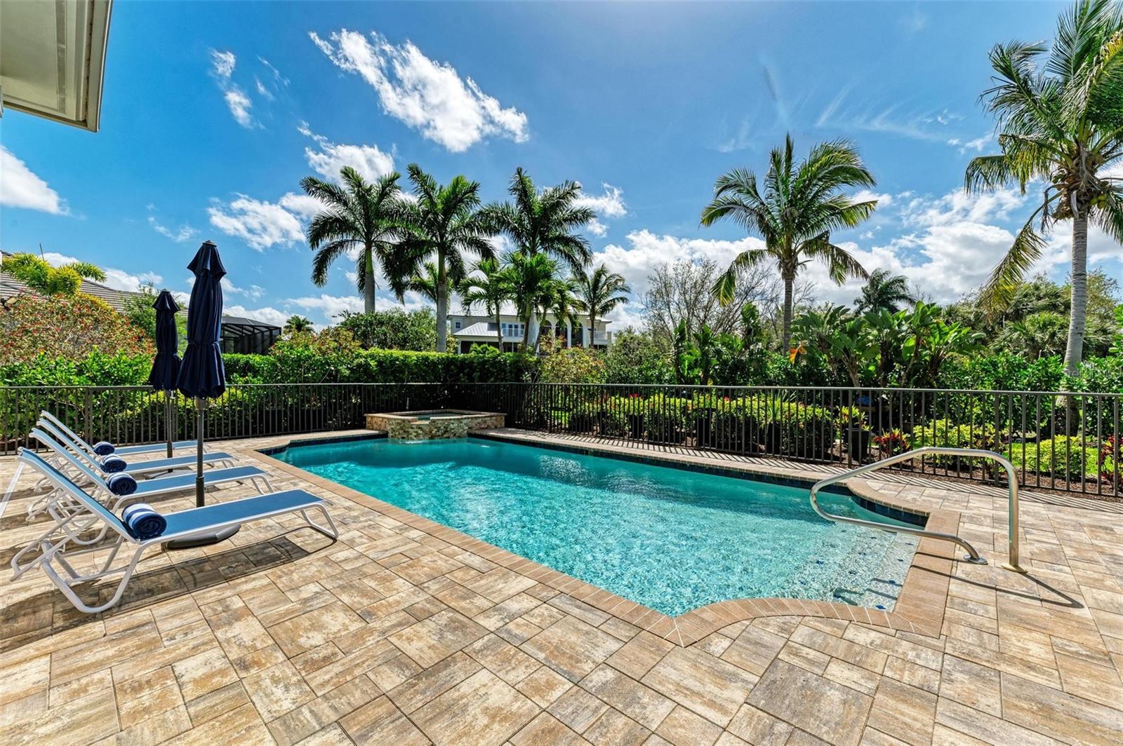 4520 GRASSY POINT BLVD