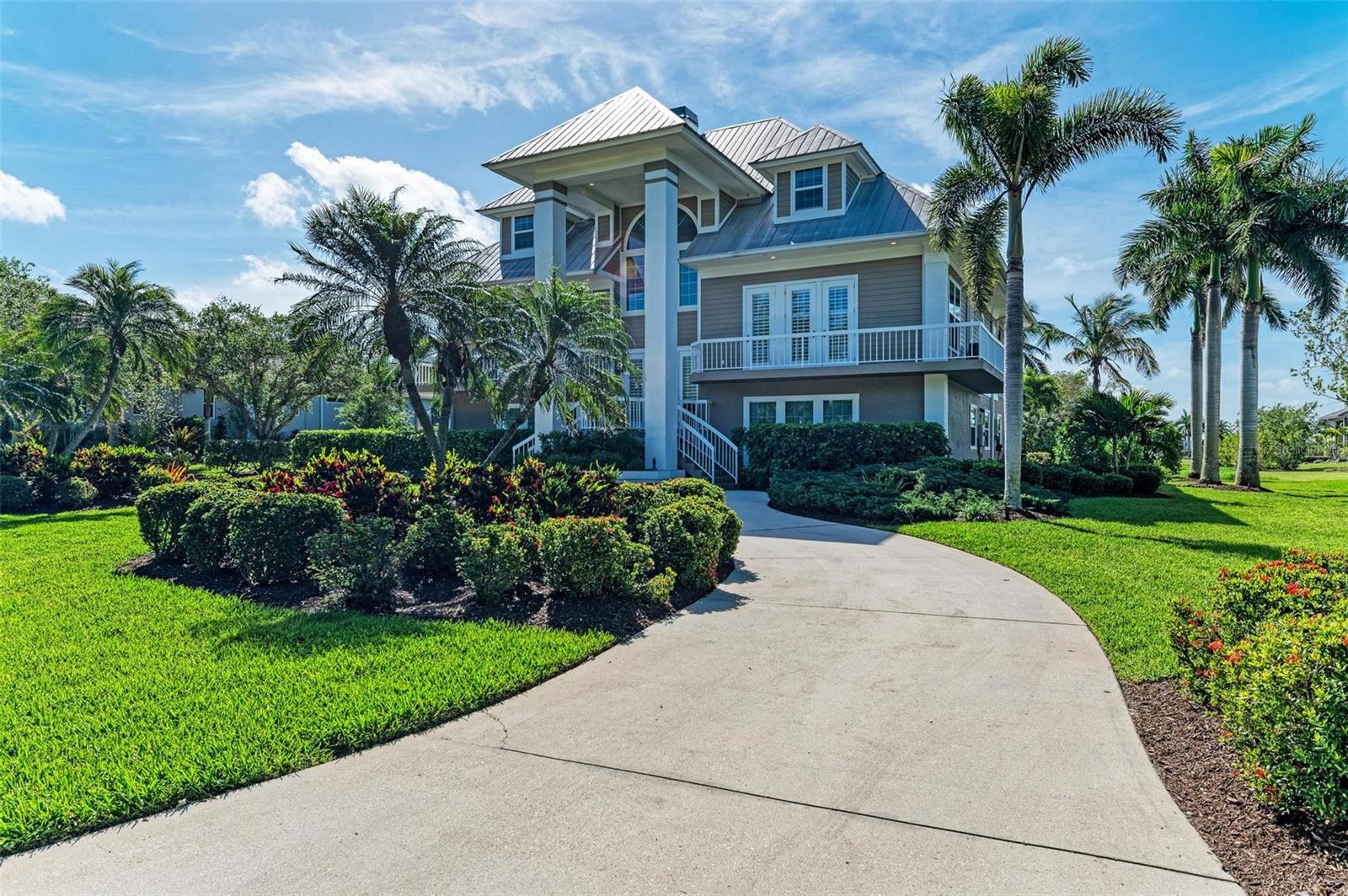 4520 GRASSY POINT BLVD