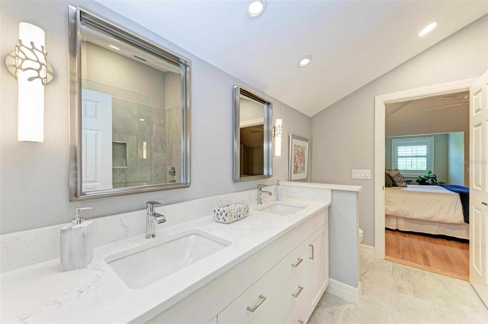 4520 GRASSY POINT BLVD