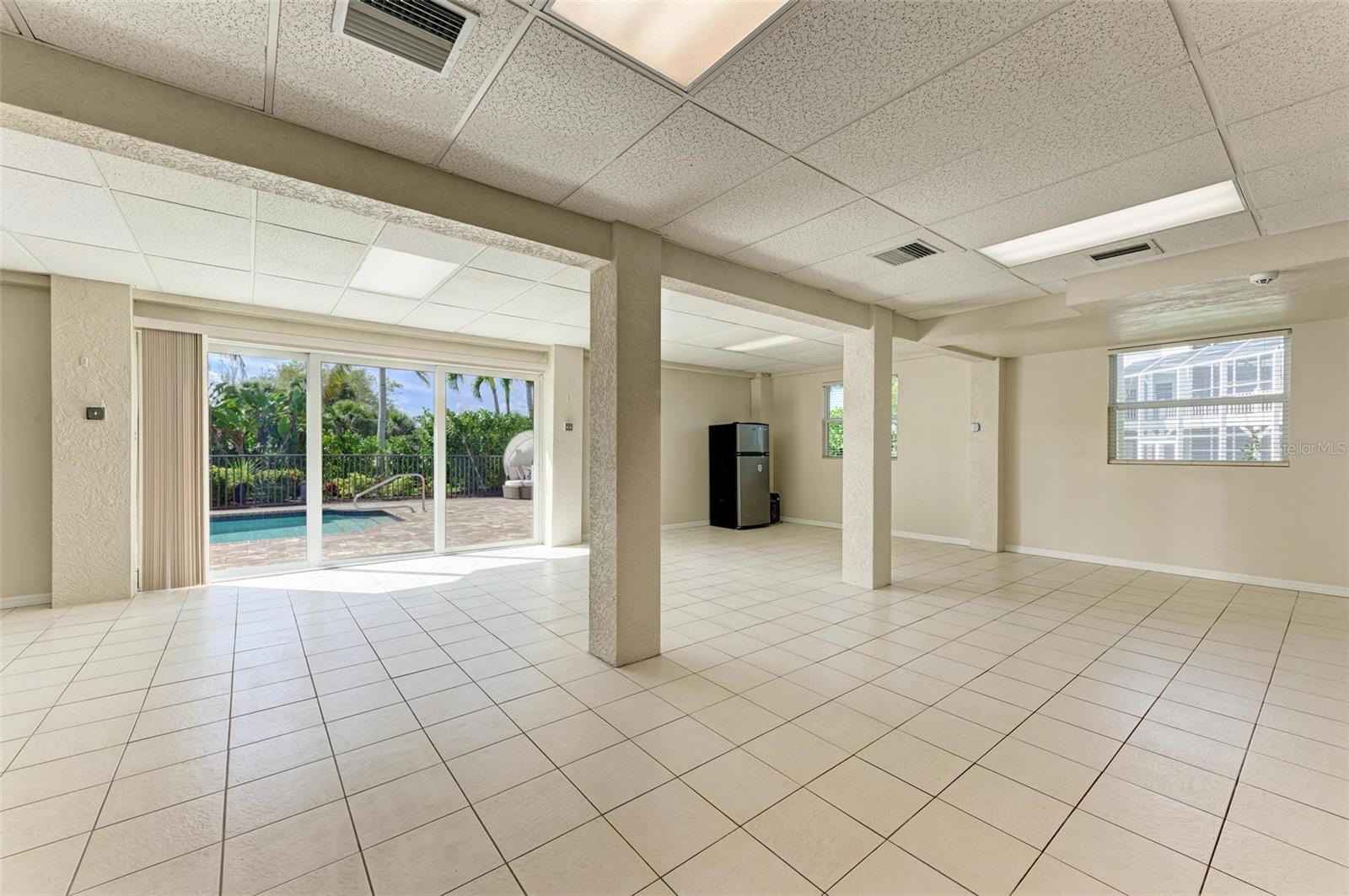 4520 GRASSY POINT BLVD