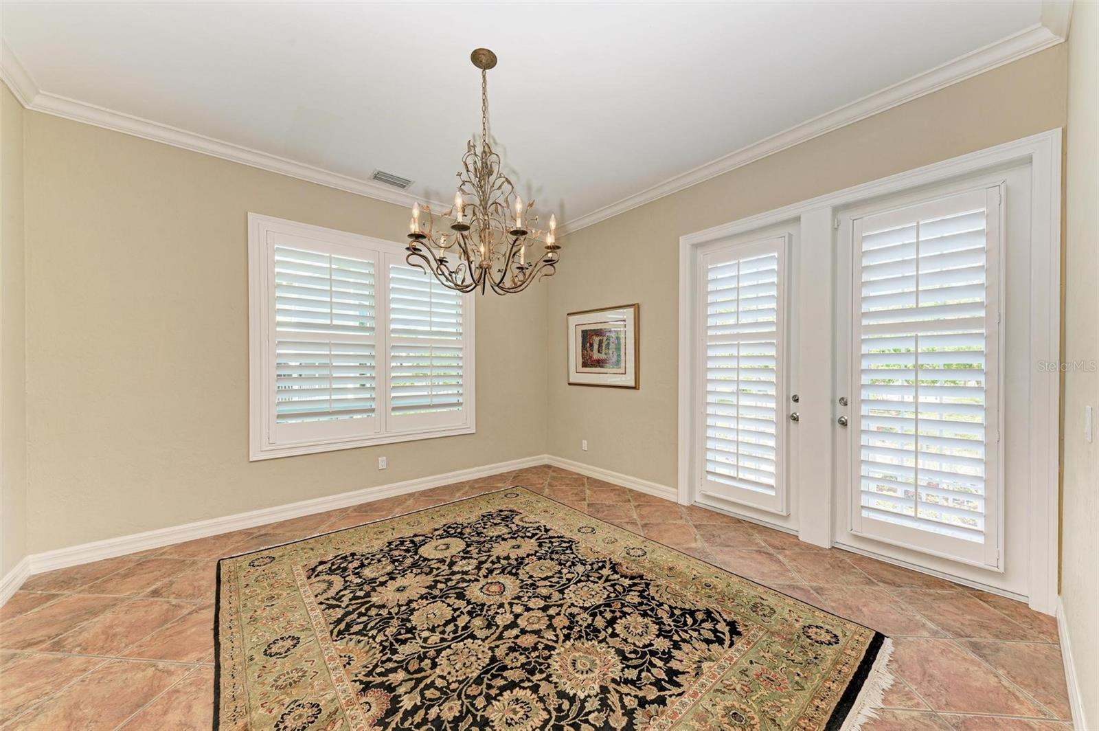 4520 GRASSY POINT BLVD