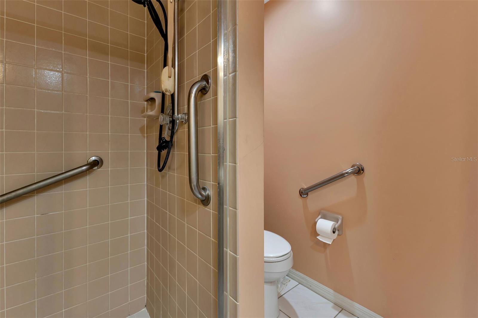 11325 SW COURTNEY DR