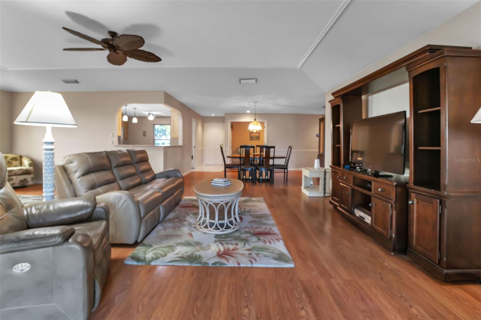 11325 SW COURTNEY DR