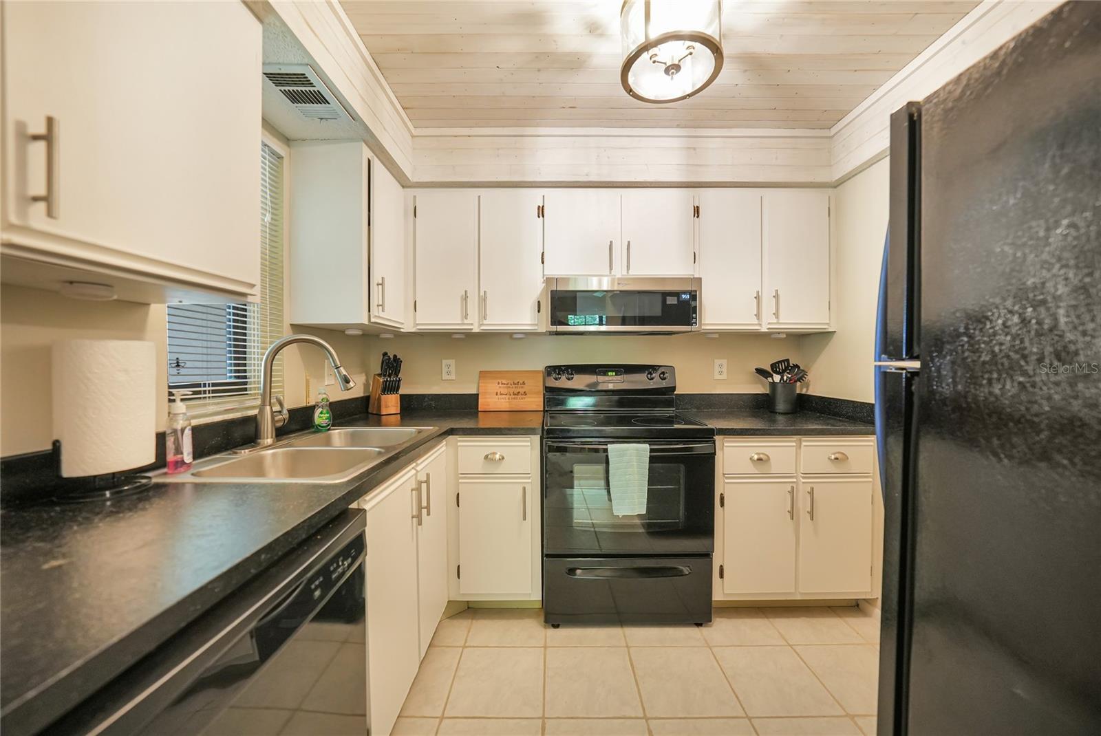 19505 QUESADA AVE #TT204