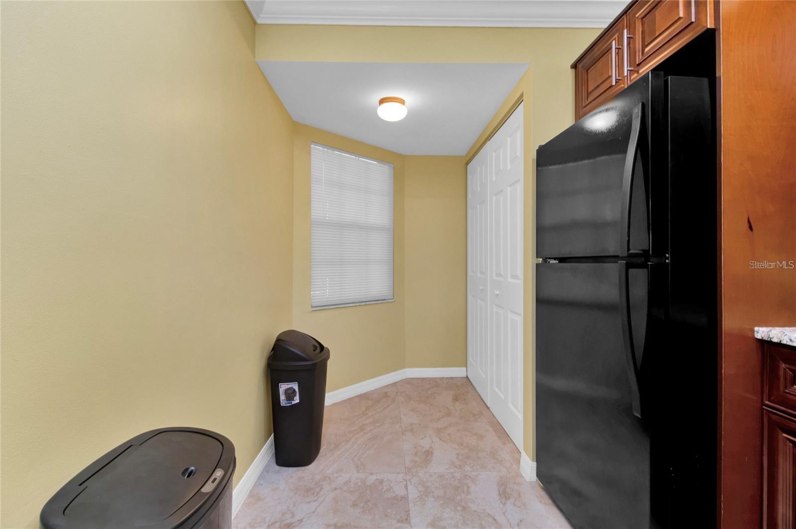 23465 HARBORVIEW RD #1005