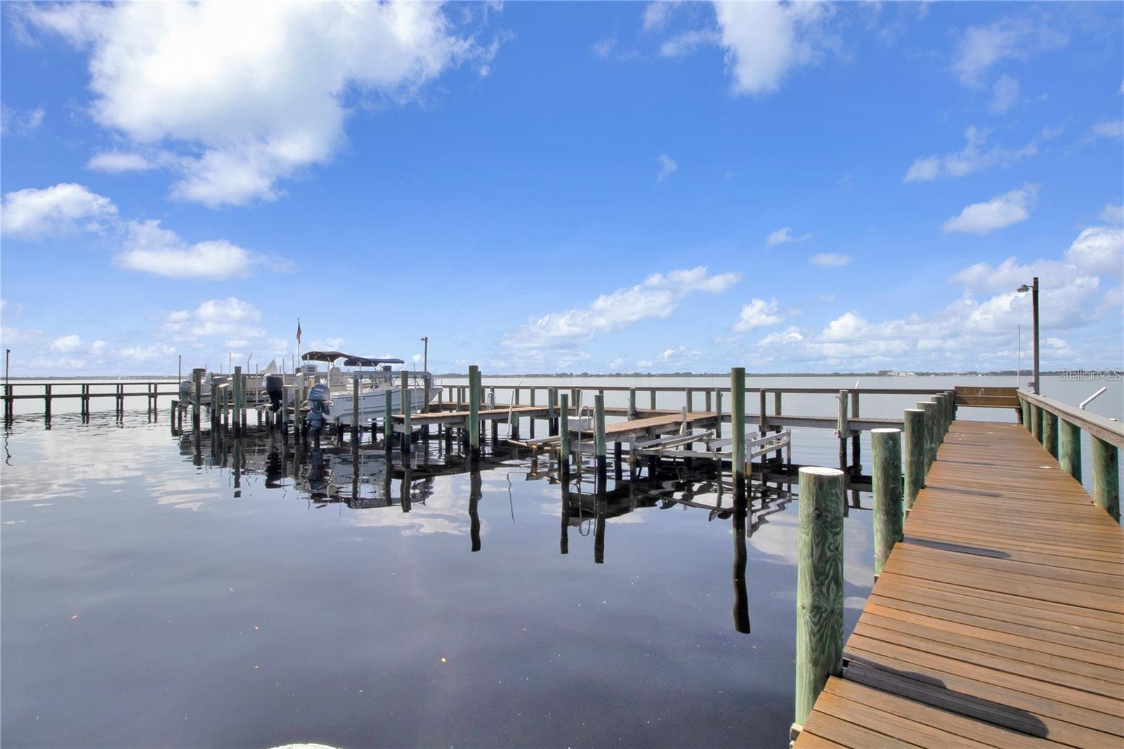 23465 HARBORVIEW RD #1005