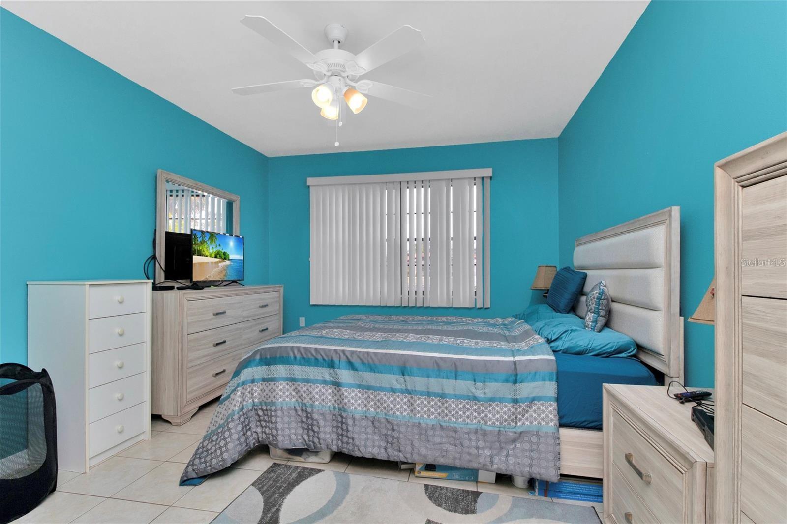 23465 HARBORVIEW RD #1005